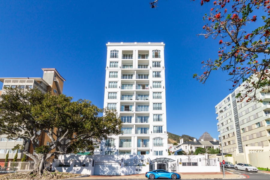 To Let 2 Bedroom Property for Rent in Sea Point Western Cape